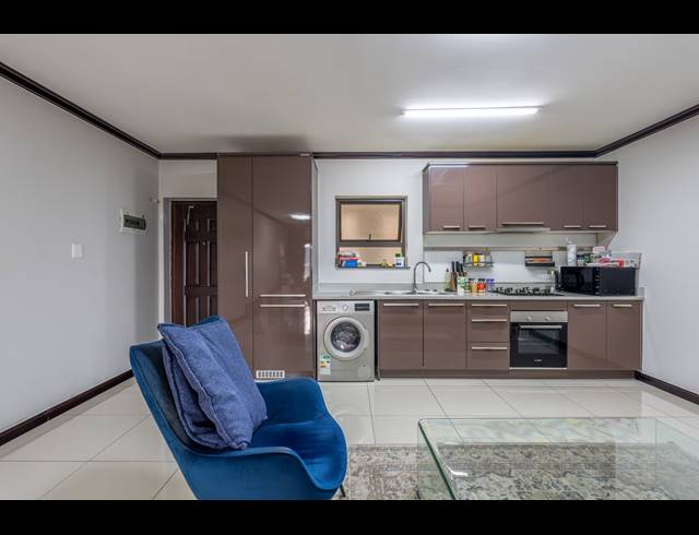 1 BEDROOM APARTMENT FOR SALE IN BROADACRES
